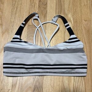 Lululemon Free To Be Runner Sports Bra